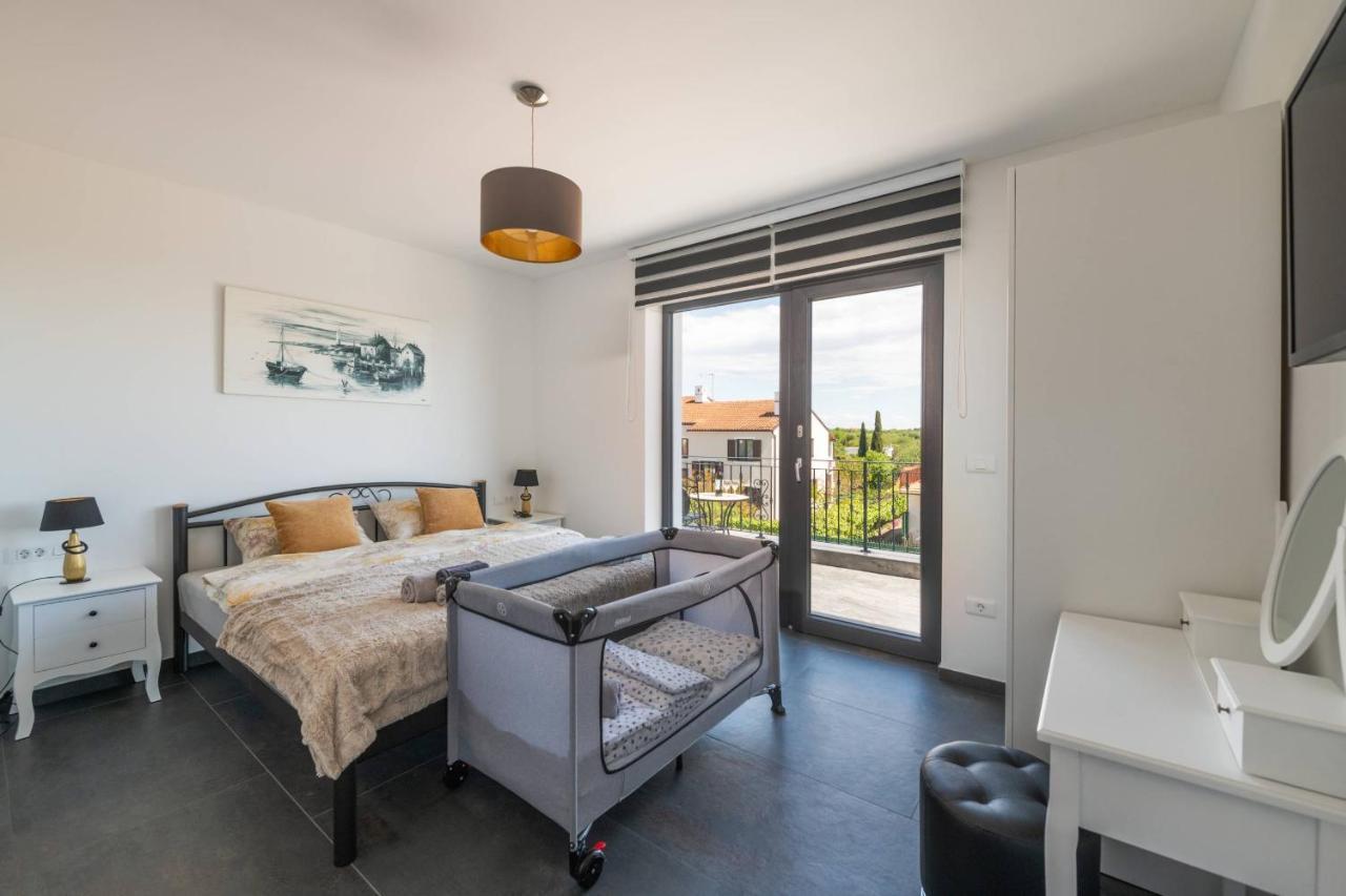 Villa Paradise Медулин Екстер'єр фото