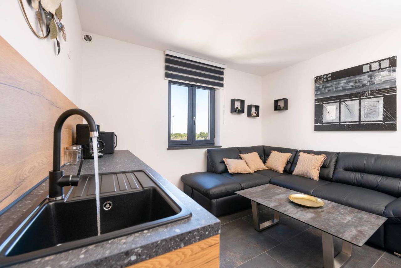 Villa Paradise Медулин Екстер'єр фото